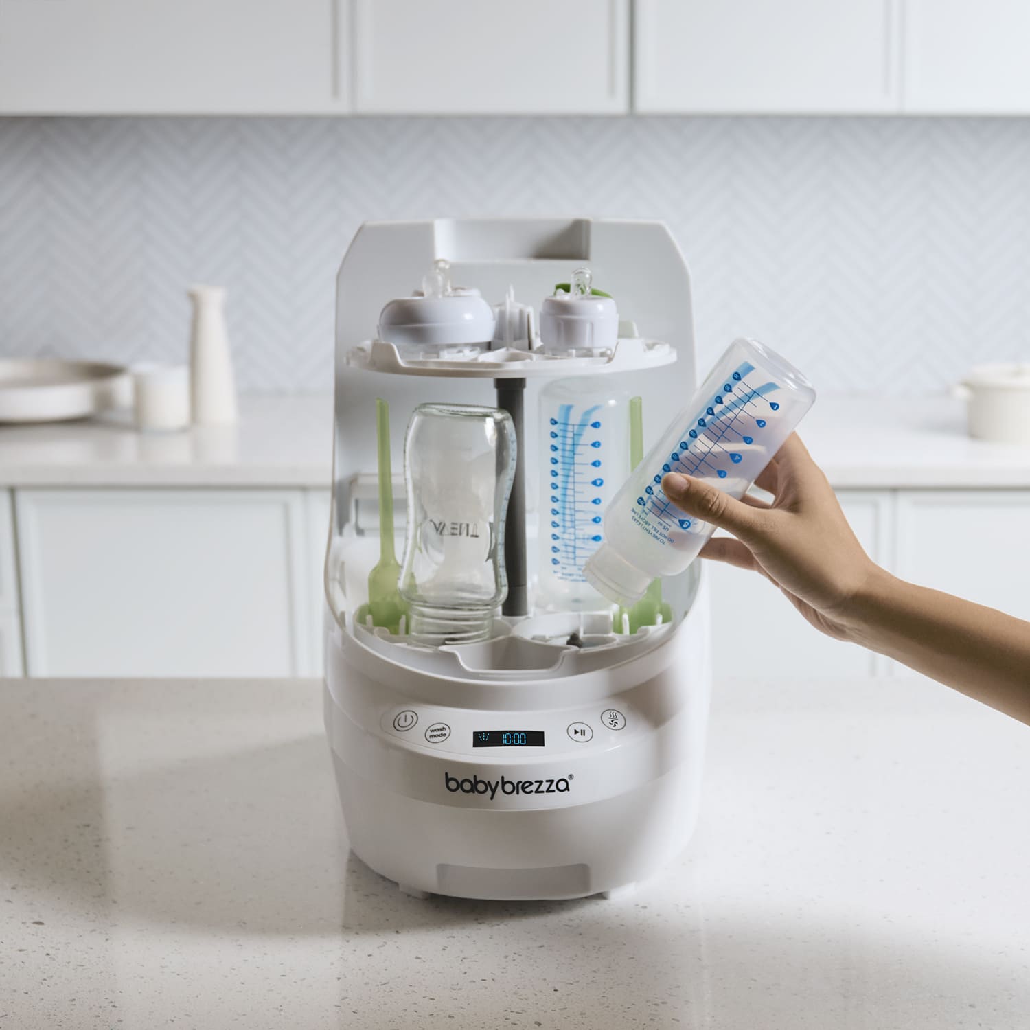 Baby Brezza Bottle Washer Pro All White  Hegen_-_Color_Bottle_Washer0385