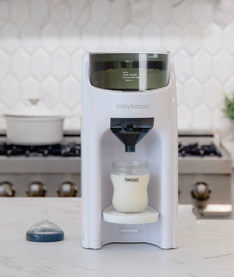 Baby Brezza Formula Pro Advanced all white