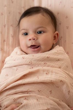 Little Dutch Otulacz muślinowy 120x120 cm Blueberry Leaves