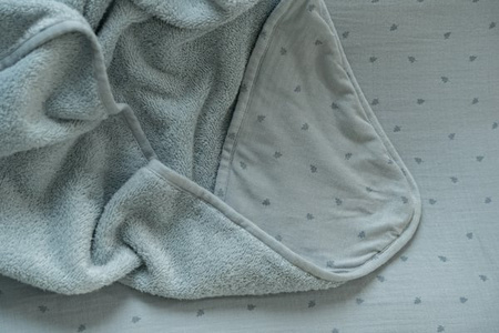 Little Dutch Bawełniany ręcznik z kapturem 100x100 cm Blossom