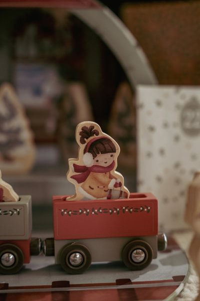 Little Dutch Kalendarz adwentowy w walizeczce FSC X-MAS