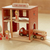 Little Dutch Drewniana remiza strażacka LD4490