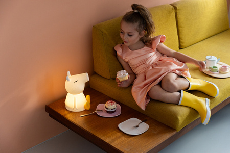 MrMaria Peppa Pig First Lamp MIDI